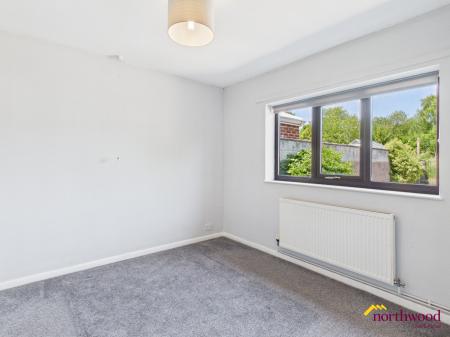 2 bedroom Bungalow to let in Foley Road, Longton, ST3