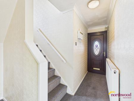 3 bedroom Detached house to let in Milton Road, Sneyd Green, Stoke-on-Trent, ST1
