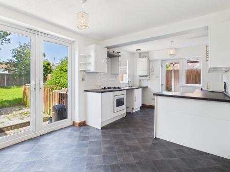 2 bedroom Semi-detached house to let in Morningside Road, Madeley, CW3