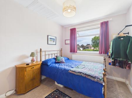4 bedroom Semi-detached house for sale in Stuart Avenue, Trentham, Stoke-on-Trent, ST4