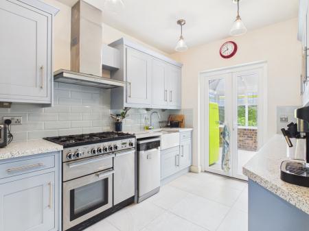 4 bedroom Semi-detached house for sale in Stuart Avenue, Trentham, Stoke-on-Trent, ST4