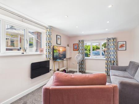 4 bedroom Semi-detached house for sale in Stuart Avenue, Trentham, Stoke-on-Trent, ST4