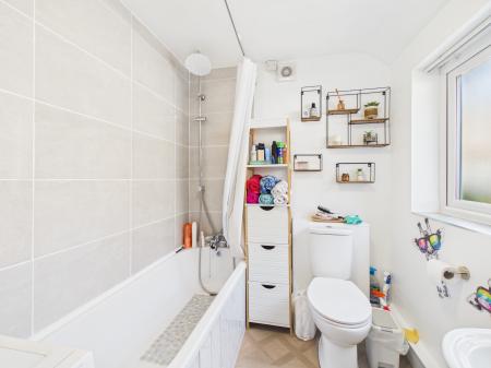 2 bedroom Terraced House to let in Oldfield Street, Fenton, ST4