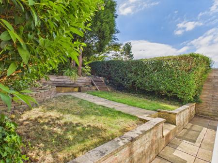 2 bedroom Terraced House for sale in Nelson Road, Hartshill, ST4