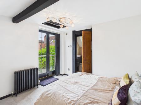 4 bedroom Coach House to let in The Coach House, Butterton, ST5