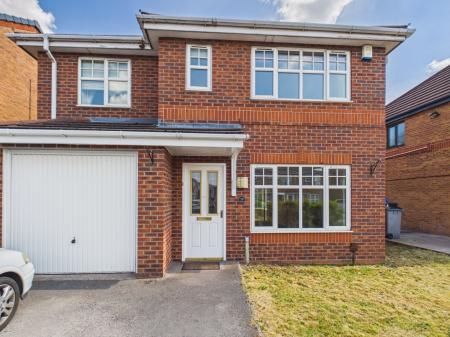 4 bedroom Detached house to let in Watermeadow Grove, Etruria, Stoke-on-Trent, ST1