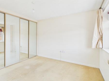 4 bedroom Detached house to let in Watermeadow Grove, Etruria, Stoke-on-Trent, ST1