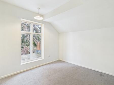 1 bedroom Flat to let in Trent Valley Road, Penkhull, ST4