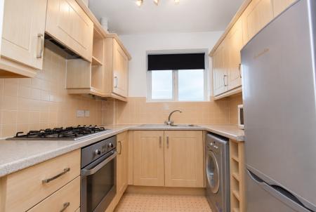 2 bedroom Flat to let in Archers Walk, Godwin Way, Stoke-on-Trent, ST4