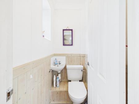 3 bedroom Semi-detached house for sale in Hunters Way, Stoke-on-Trent, ST4