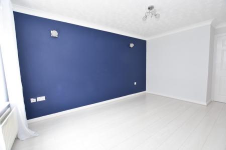 2 bedroom Town house to let in Madison Street, Tunstall, ST6