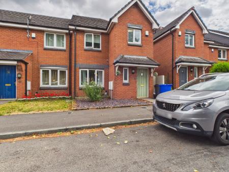 3 bedroom End of terrace house for sale in Warrington Street, Fenton, ST4