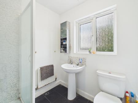 3 bedroom End of terrace house for sale in Warrington Street, Fenton, ST4