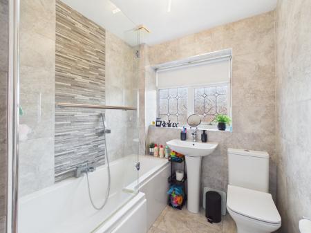 3 bedroom Detached house for sale in Rutherford Avenue, Westbury Park, Newcastle-under-Lyme, ST5