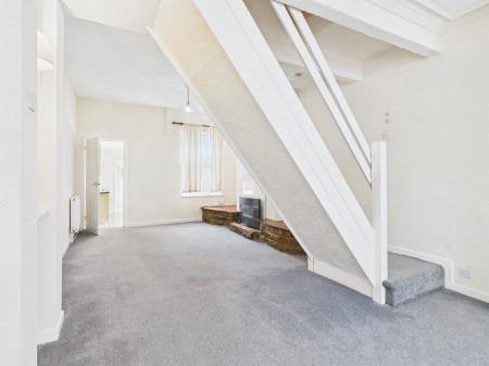 2 bedroom Terraced House to let in Peake Street, Knutton, ST5