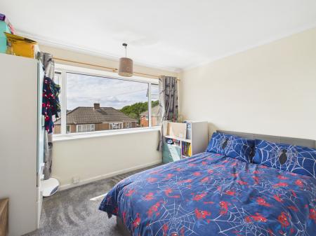 3 bedroom Semi-detached house to let in Moreton Close, Kidsgrove, ST7