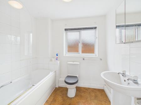 2 bedroom Flat to let in Boatman Drive, Etruria, Stoke-on-Trent, ST1