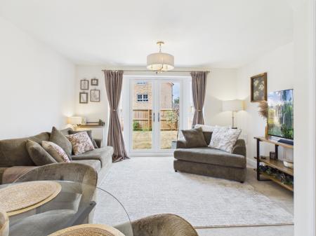 3 bedroom End of terrace house for sale in Pembrey Drive, Trentham, Stoke-on-Trent, ST4