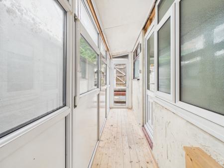 2 bedroom Terraced House for sale in Highgrove Road, Oakhill, Stoke-on-Trent, ST4