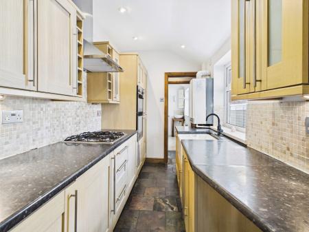 2 bedroom Terraced House for sale in Stanley Road, Hartshill, Hartshill, ST4