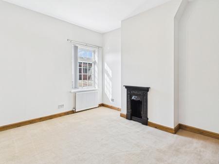 2 bedroom Terraced House for sale in Stanley Road, Hartshill, Hartshill, ST4