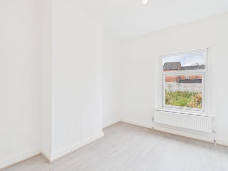 3 bedroom Terraced House to let in Regina Street, Smallthorne, Stoke-on-Trent, ST6
