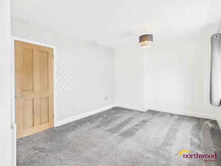 2 bedroom Semi-detached house to let in Brookhouse Road, Meir, ST3