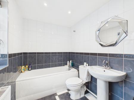 2 bedroom Terraced House to let in Roseberry Street, Pitts Hill, ST6