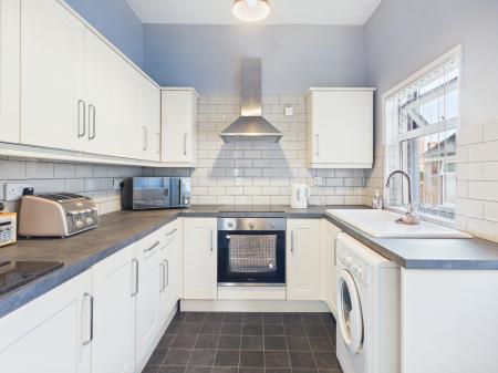 2 bedroom Terraced House for sale in Wolseley Road, Oakhill, Stoke-on-Trent, ST4