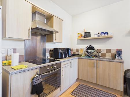 1 bedroom Flat for sale in Hartley Court, Stoke-on-Trent, ST4