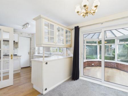 3 bedroom Semi-detached house to let in Springfields, Loggerheads, TF9