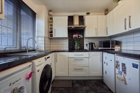 3 bedroom Terraced House for sale in Arbourfield Drive, Stoke-on-Trent, ST2