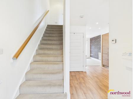 2 bedroom Town house for sale in Kiln View, Hanley, ST1
