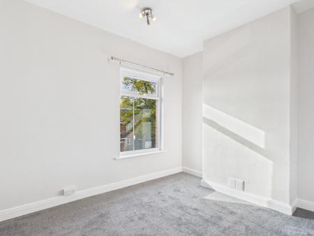 2 bedroom Terraced House for sale in Hartshill Road, Hartshill, Hartshill, ST4