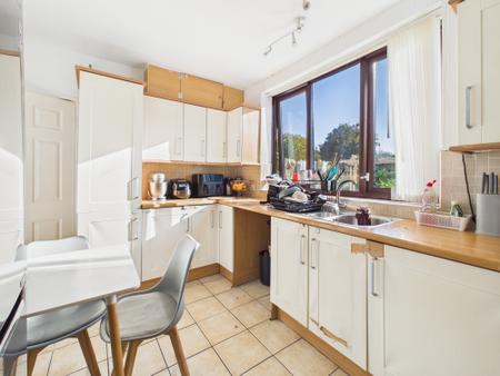 3 bedroom Semi-detached house for sale in Wilson Road, Hanford, Stoke-on-Trent, ST4