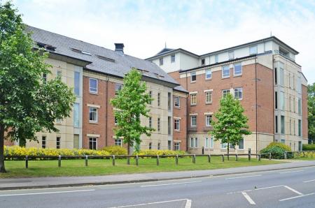 2 bedroom Flat for sale in Fulford Place, York, YO10