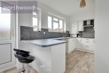 3 bedroom Terraced House for sale in St Stephens Square, Foxwood, York, YO24