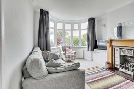 3 bedroom Semi-detached house for sale in Thirkleby Way, Osbaldwick, York, YO10