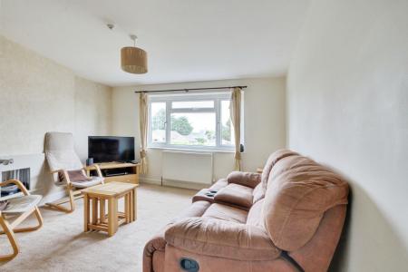 2 bedroom Flat for sale in West Moor Flats, Fordlands Crescent, Fulford, YO19