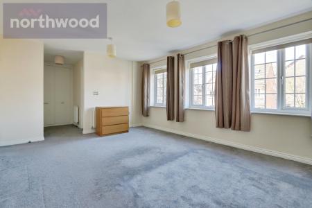 4 bedroom Detached house to let in Principal Rise, Dringhouses, York, YO24