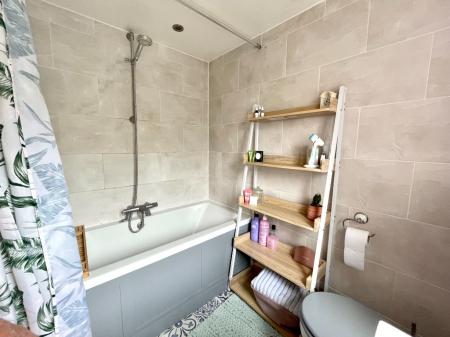 1 bedroom Flat to let in Stamford Street West, Leeman Road, York, YO26