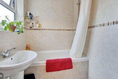 2 bedroom Terraced House to let in Dale Street, Nunnery Lane, York, YO23