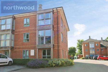 2 bedroom Flat for sale in Ripon Croft, York, YO31