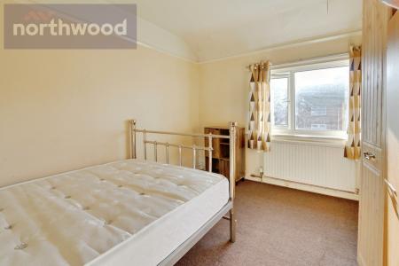 1 bedroom Flat for sale in Peterhill Drive, Clifton, York, YO30
