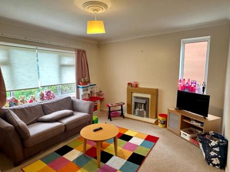 3 bedroom Bungalow for sale in Hob Moor Terrace, Dringhouses, York, YO24