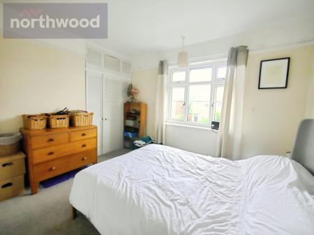 2 bedroom End of terrace house to let in Pottery Lane, York, YO31