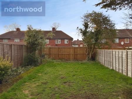 2 bedroom End of terrace house to let in Pottery Lane, York, YO31