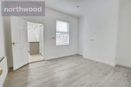 2 bedroom Terraced House to let in Walpole Street, Haxby Road, York, YO31