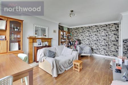 2 bedroom Semi-detached bungalow for sale in Ullswater, York, YO24
