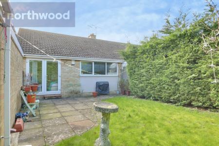 2 bedroom Semi-detached bungalow for sale in Ullswater, York, YO24